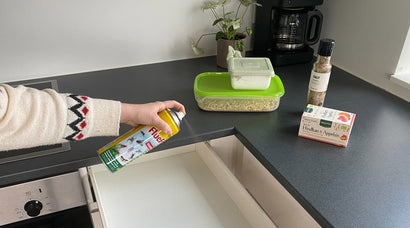 bekæmp melmøl med fluefri spray